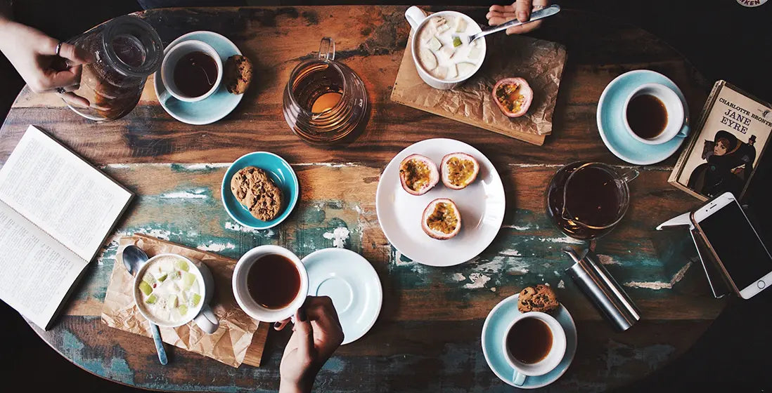Petit dejeuner, brunch, table, café bio